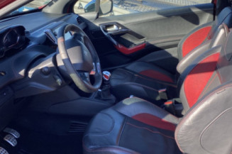 PEUGEOT 208 1 PHASE 2 1.6 THP - 16V TURBO
