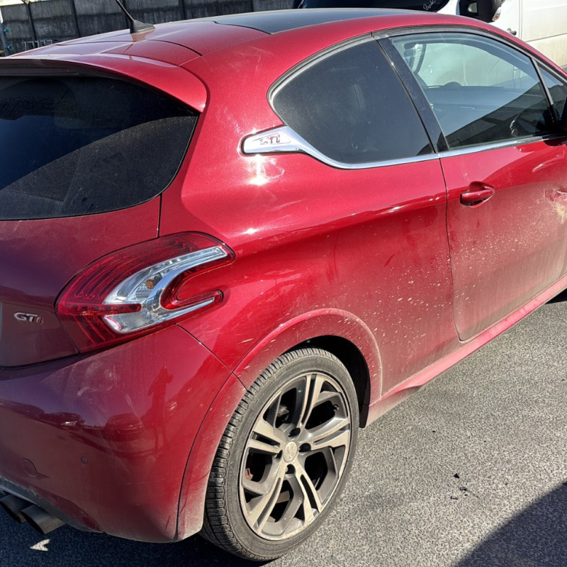 PEUGEOT 208 1 PHASE 2 1.6 THP - 16V TURBO Photo n°14