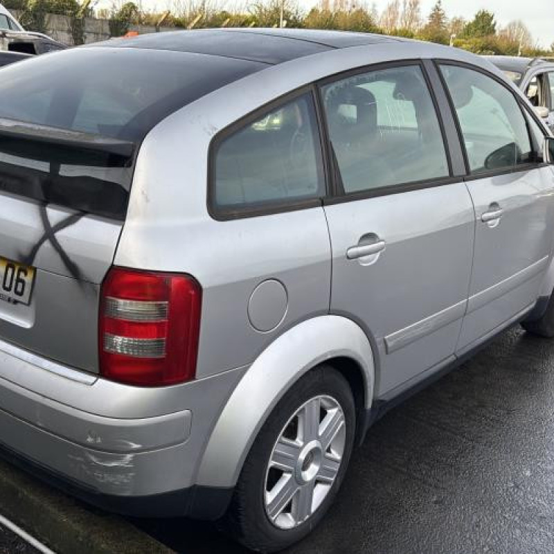Becquet AUDI A2 Photo n°7