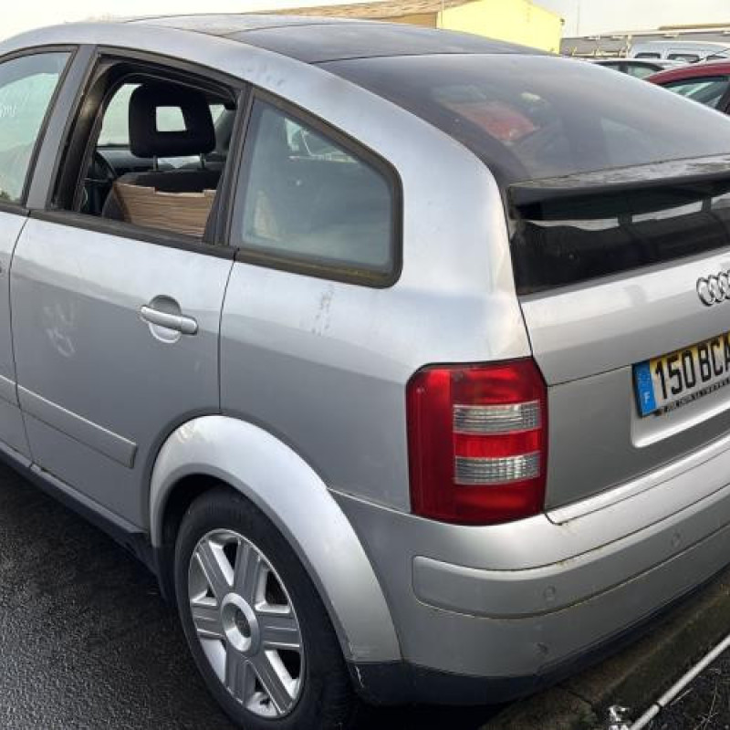 Becquet AUDI A2 Photo n°8