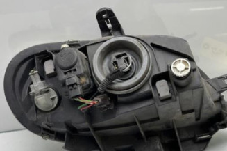 Optique avant principal gauche (feux)(phare) CITROEN SAXO