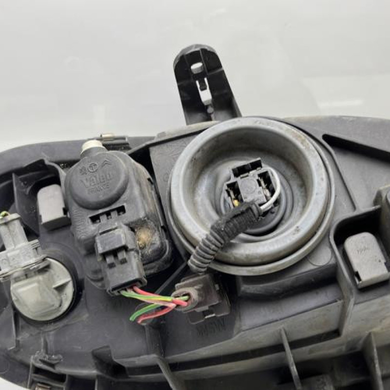 Optique avant principal gauche (feux)(phare) CITROEN SAXO Photo n°6