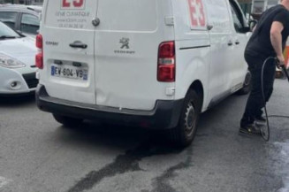 Pare boue arriere gauche PEUGEOT EXPERT 3