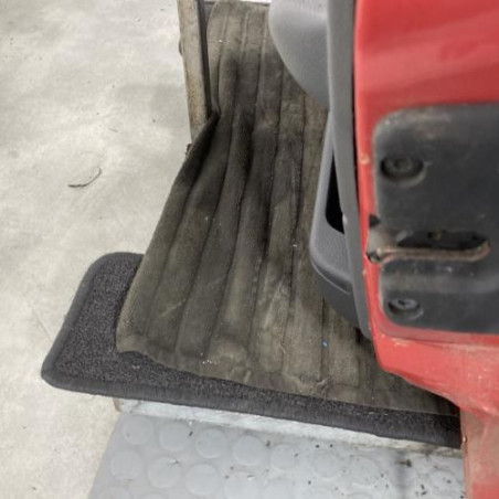 Porte avant droit RENAULT CLIO 1