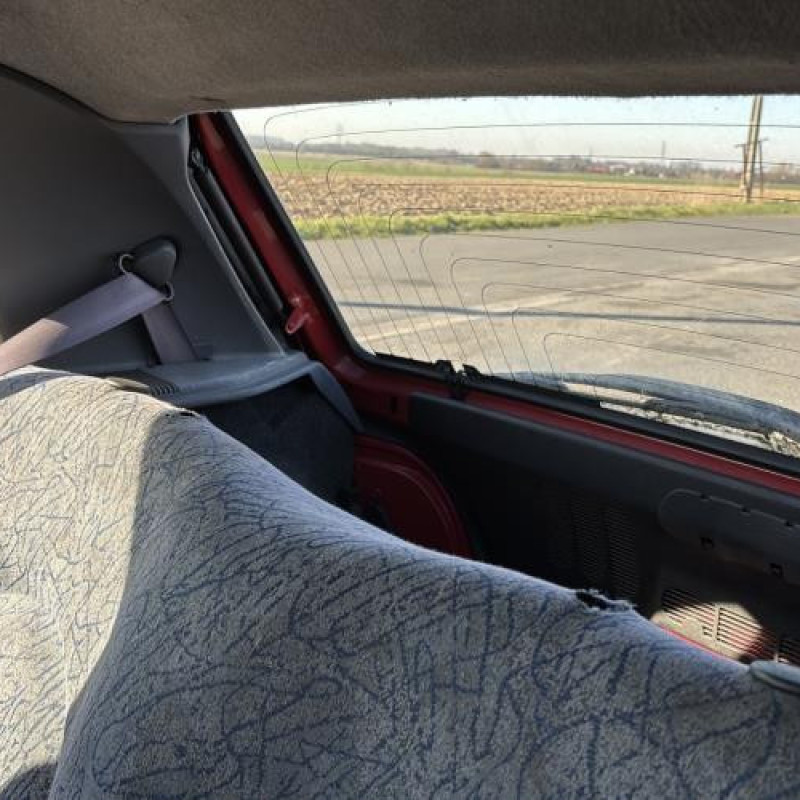 Porte avant droit RENAULT CLIO 1 Photo n°17