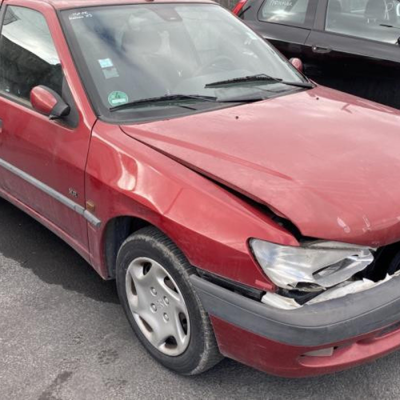 Porte avant droit PEUGEOT 306 Photo n°10