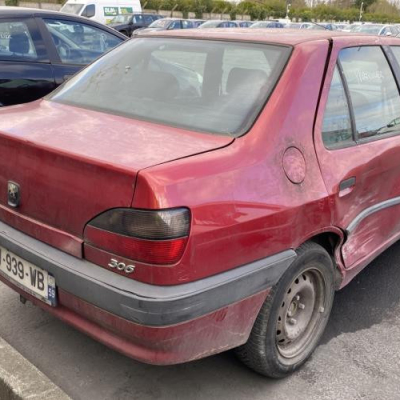 Porte avant droit PEUGEOT 306 Photo n°11
