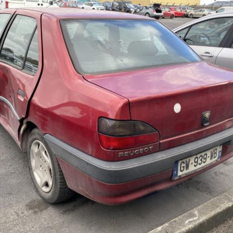 Porte avant droit PEUGEOT 306 Photo n°12