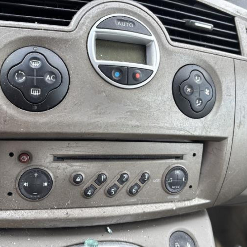 Bras essuie glace arriere RENAULT SCENIC 2 Photo n°16