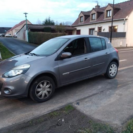 Pivot de moyeu avant gauche RENAULT CLIO 3