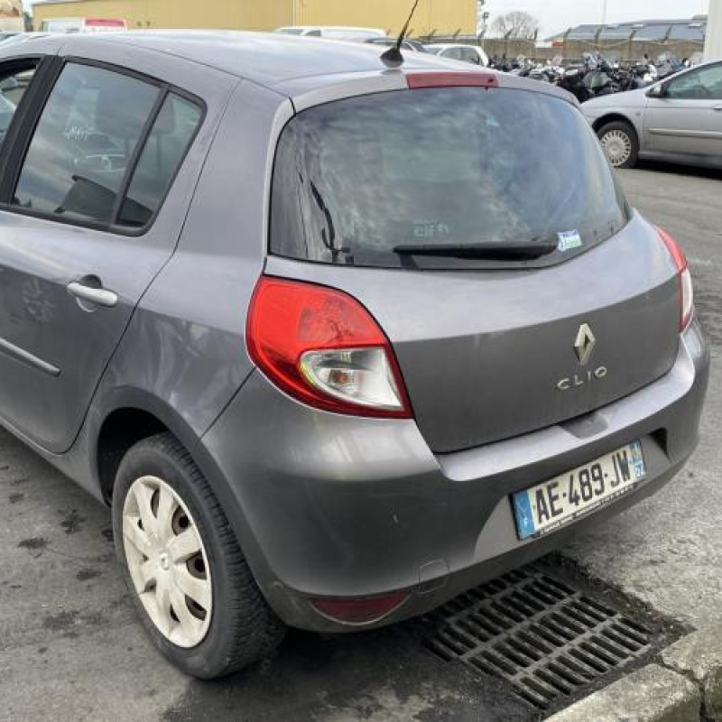 Pivot de moyeu avant gauche RENAULT CLIO 3 Photo n°6