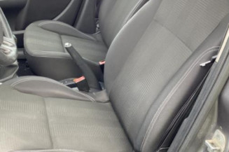 Pivot de moyeu avant gauche RENAULT CLIO 3