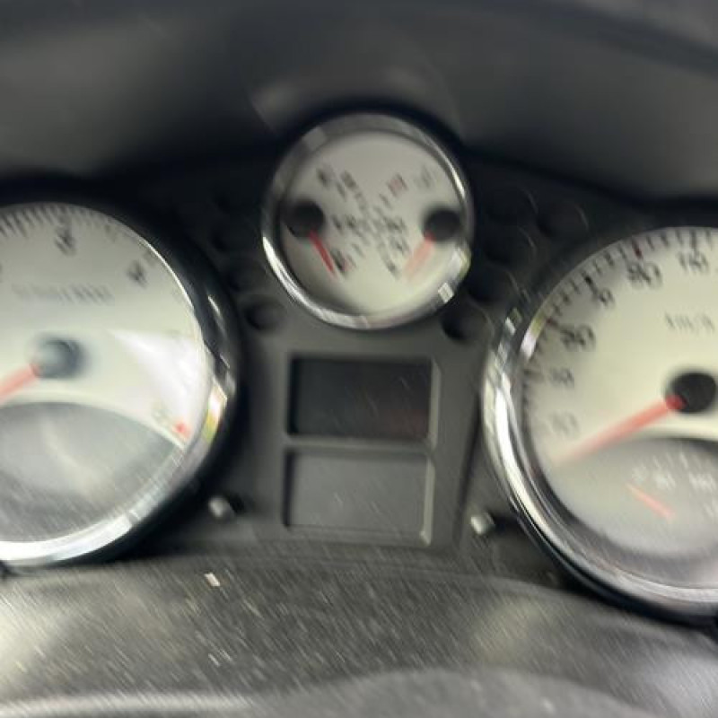 Interrupteur de leve vitre arriere gauche PEUGEOT 207 Photo n°10
