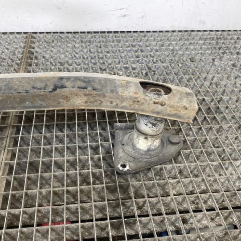 Renfort pare choc arriere (traverse) OPEL CORSA D Photo n°3