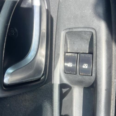 Feu arriere principal droit (feux) RENAULT CLIO 2