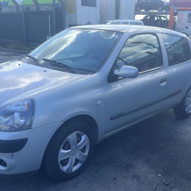 Feu arriere principal droit (feux) RENAULT CLIO 2 Photo n°7