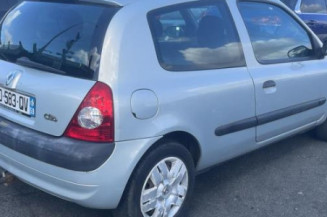 Feu arriere stop central RENAULT CLIO 2