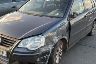 Calandre VOLKSWAGEN POLO 4