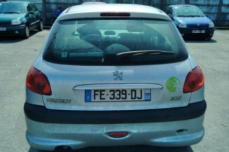 Pompe à carburant PEUGEOT 206 Photo n°1