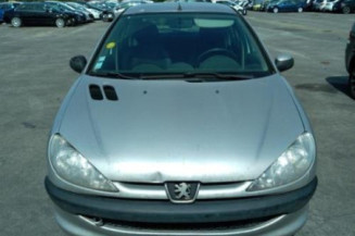 Pompe à carburant PEUGEOT 206