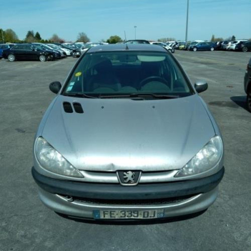 Pompe à carburant PEUGEOT 206 Photo n°4