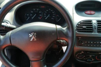 Pompe à carburant PEUGEOT 206
