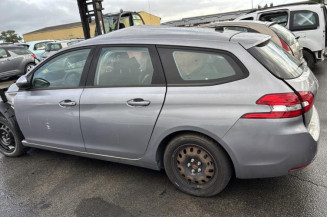 Feu arriere stop central PEUGEOT 308 2 SW