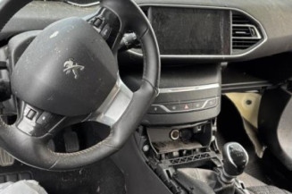 Feu arriere stop central PEUGEOT 308 2 SW