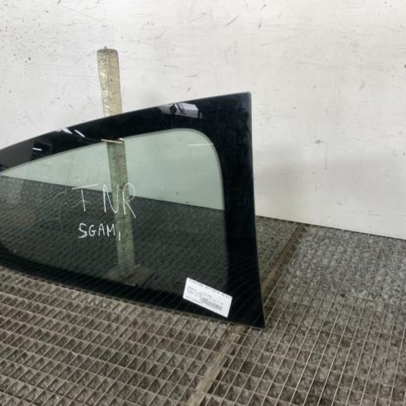 Custode arriere droit RENAULT CLIO 3 Photo n°3