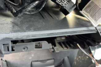 Custode arriere droit RENAULT CLIO 3