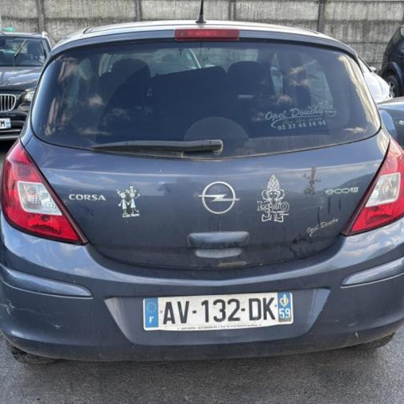 Porte arriere droit OPEL CORSA D Photo n°8