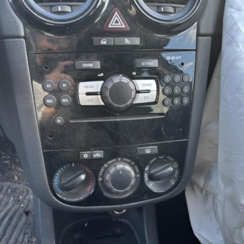 Porte arriere droit OPEL CORSA D Photo n°11