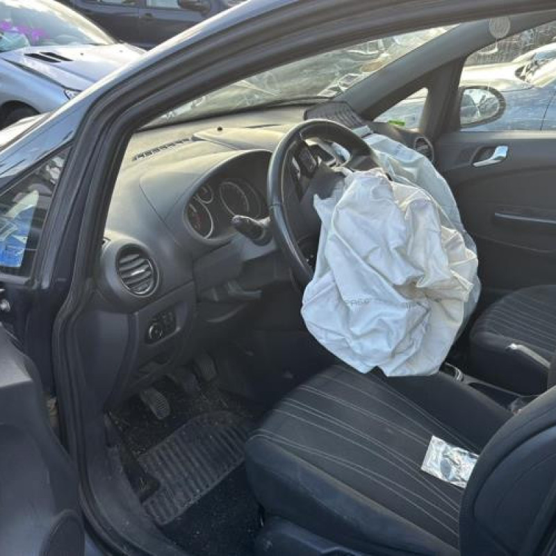 Porte arriere droit OPEL CORSA D Photo n°19