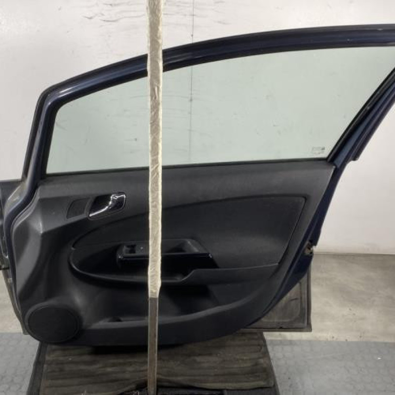 Porte avant droit OPEL CORSA D Photo n°7