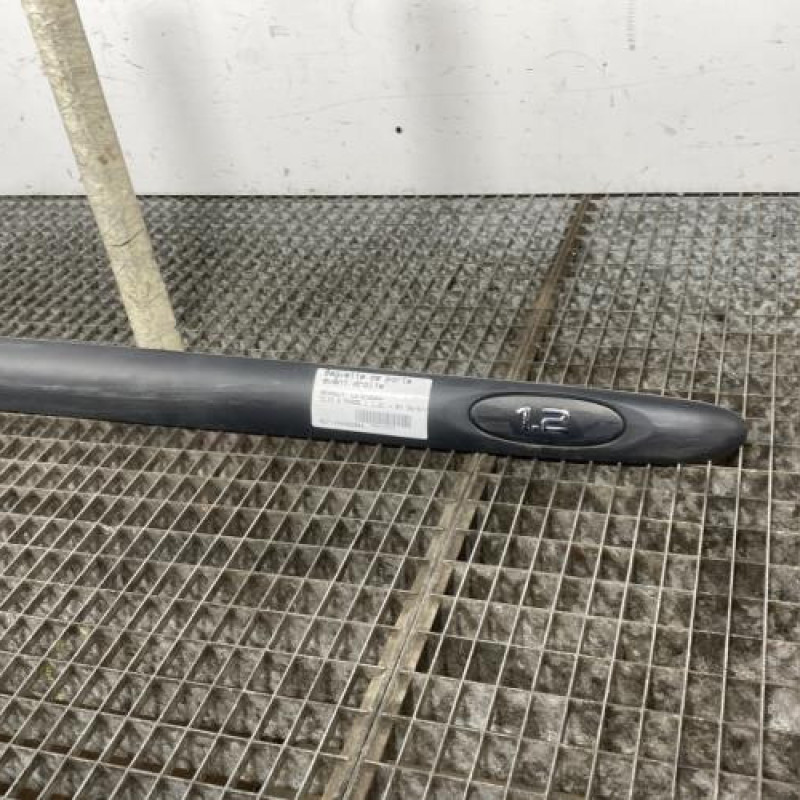 Baguette de porte avant droite RENAULT CLIO 2 Photo n°2
