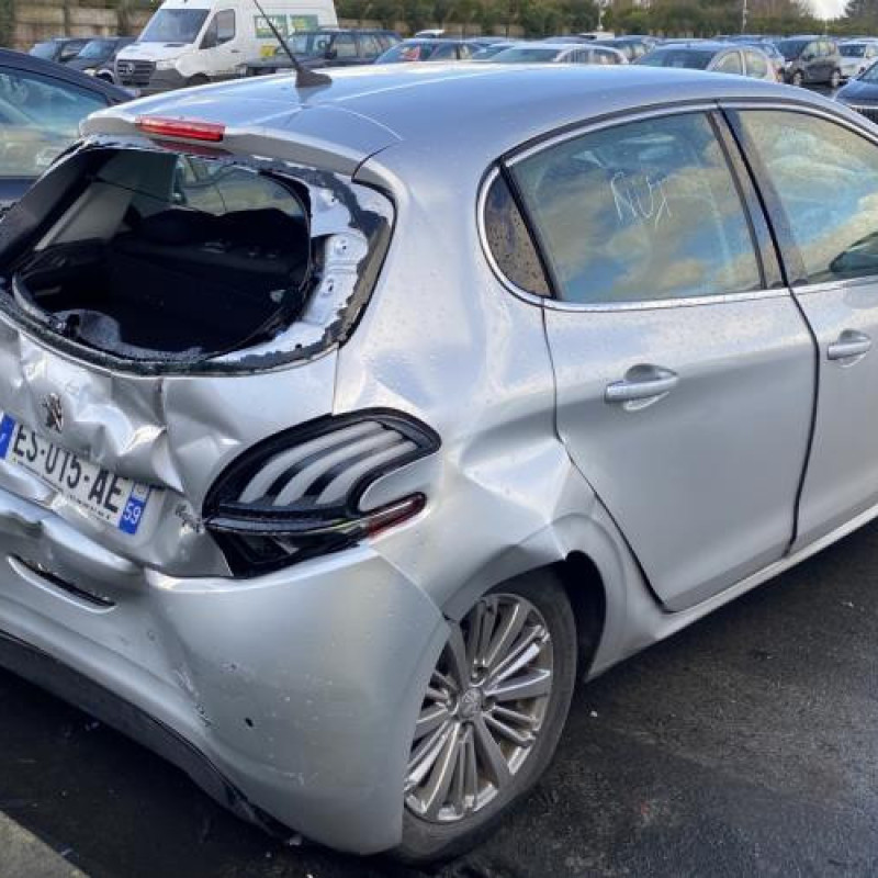Attache ceinture arriere droit PEUGEOT 208 1 Photo n°3