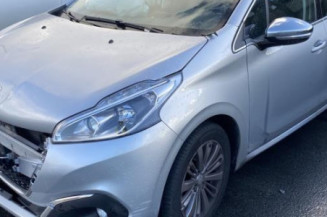 Ceinture arriere gauche PEUGEOT 208 1 Photo n°1