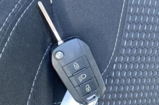 Ceinture arriere gauche PEUGEOT 208 1
