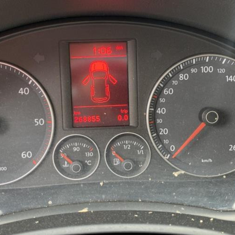 Serrure arriere gauche VOLKSWAGEN GOLF 5 Photo n°10
