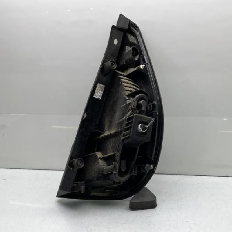 Feu arriere principal gauche (feux) RENAULT SCENIC 3 Photo n°4