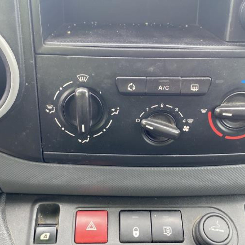 Amortisseur avant droit CITROEN BERLINGO 2 Photo n°13