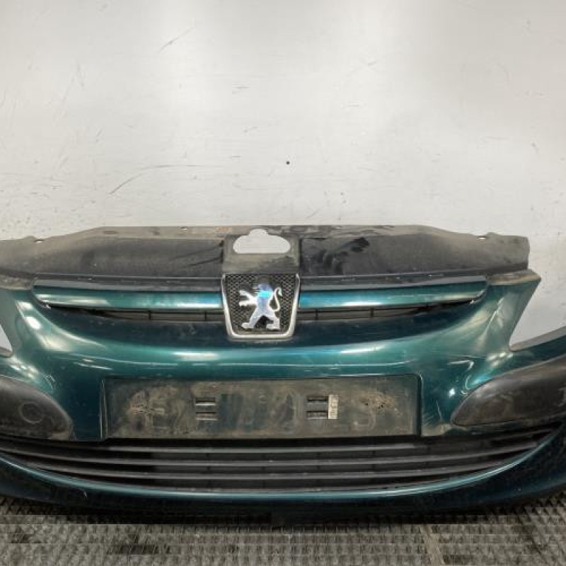 Pare choc avant PEUGEOT 307 Photo n°1