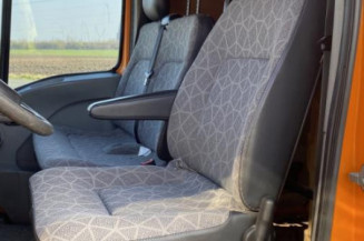 Pompe de direction RENAULT MASTER 2