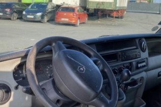 Pompe de direction RENAULT MASTER 2