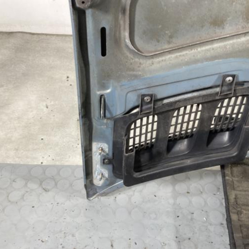 Capot RENAULT TWINGO 1 Photo n°8