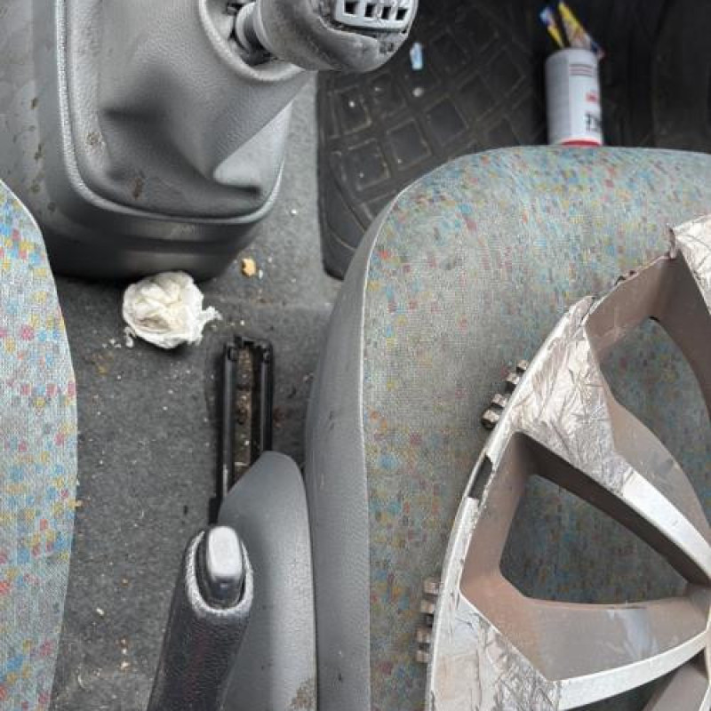 Poignee interieur avant droit RENAULT TWINGO 1 Photo n°16