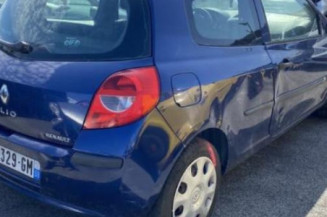 Amortisseur avant droit RENAULT CLIO 3