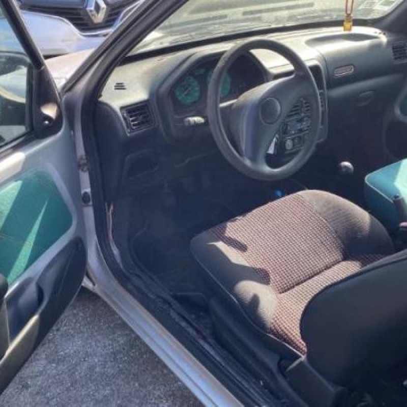 Retroviseur droit PEUGEOT 106 Photo n°8