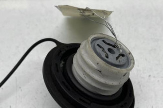 Bouchon de carburant FORD FIESTA 5