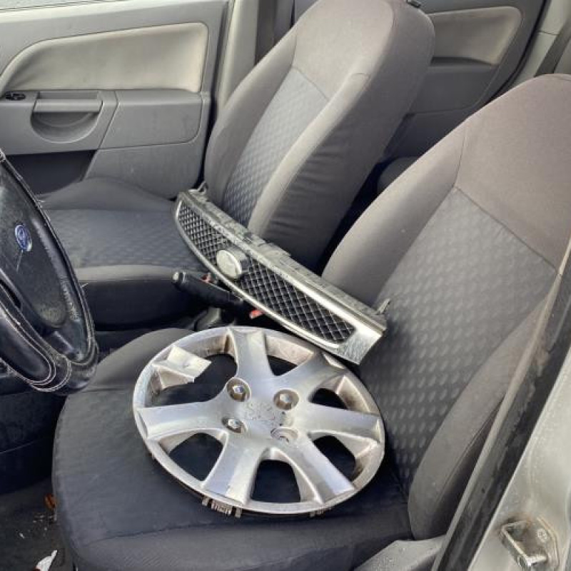 Bouchon de carburant FORD FIESTA 5 Photo n°14